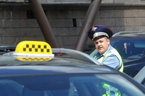 Дикий рынок такси снижает безопасность москвичей