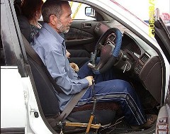 Владимир Нагайцев – таксист без рук, без ног
