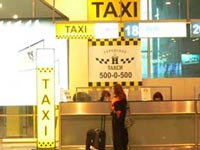 В Петербурге власти поддерживают легальное такси