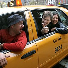 В Нью-Йорке разгружают дороги за счёт такси